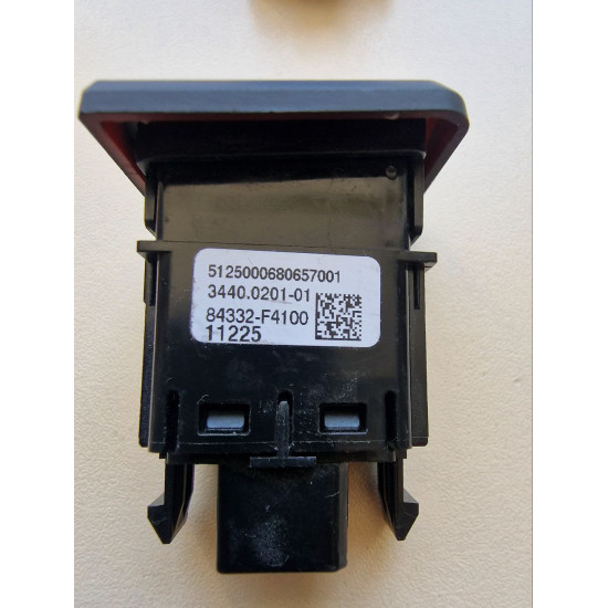 TOYOTA C-HR X1 16-23 ВЫКЛЮЧАТЕЛЬ АВАРИЙНОЙ СИГНАЛИЗАЦИИ   84332F4100