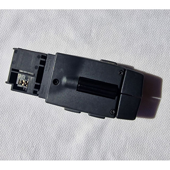 Пульт магнитолы Dacia DUSTER 2013-2018 (Дачя Дастер), 255522448R